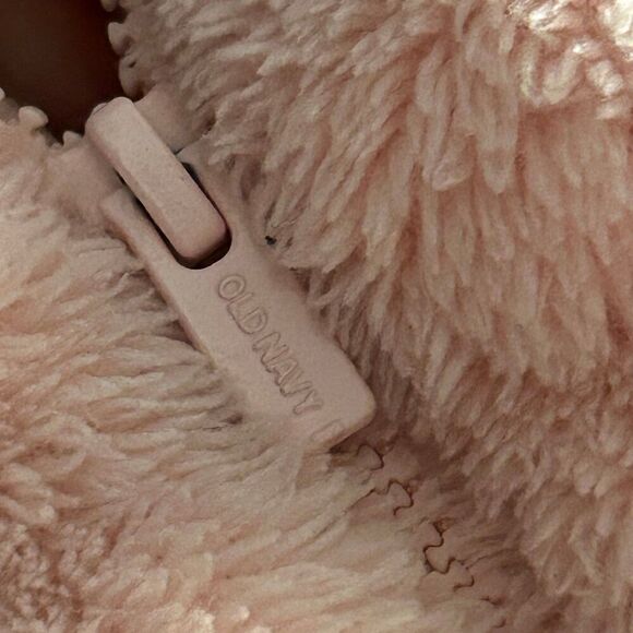 Old Navy pink jacket hoodie size 18-24 months - Picture 3 of 8